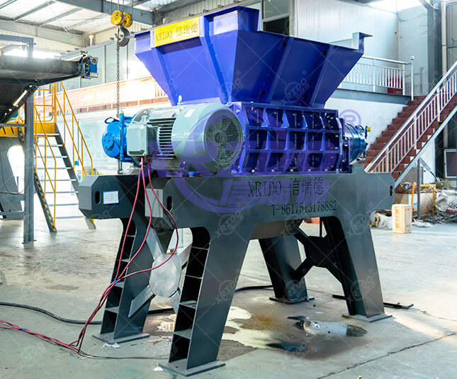 Wood Shredder / Sawdust Machine