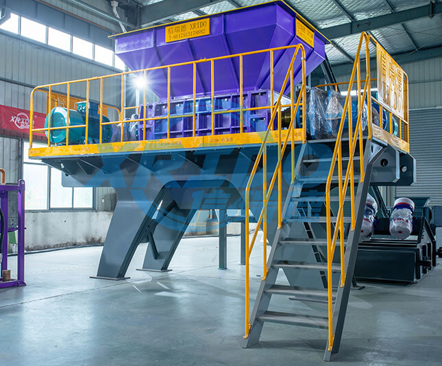 Waste Shredder Machine